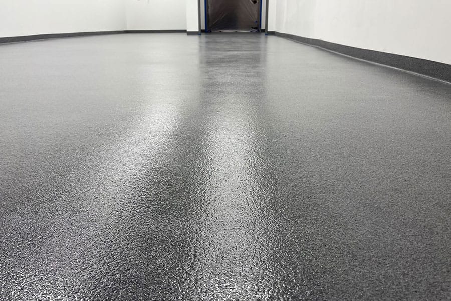 quartz-filled epoxy floors